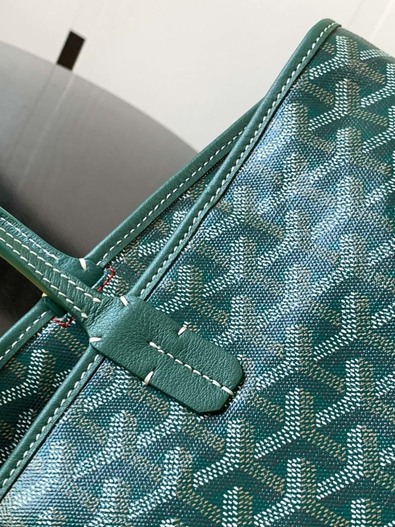 Goyard Shopping Bags